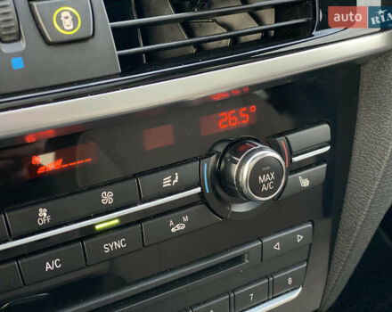 Белый БМВ Х3, объемом двигателя 3 л и пробегом 188 тыс. км за 15400 $, фото 38 на Automoto.ua