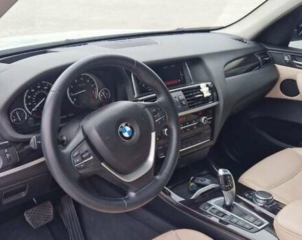 Білий БМВ Х3, об'ємом двигуна 2 л та пробігом 140 тис. км за 21500 $, фото 11 на Automoto.ua