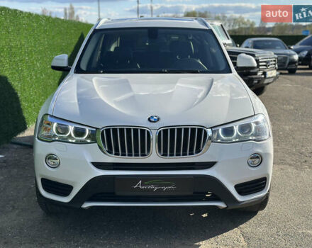 Білий БМВ Х3, об'ємом двигуна 2 л та пробігом 104 тис. км за 17500 $, фото 2 на Automoto.ua