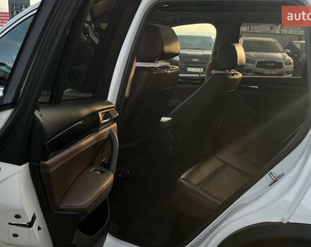 Белый БМВ Х3, объемом двигателя 2 л и пробегом 180 тыс. км за 19990 $, фото 20 на Automoto.ua