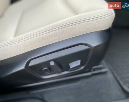Белый БМВ Х3, объемом двигателя 3 л и пробегом 188 тыс. км за 15400 $, фото 79 на Automoto.ua