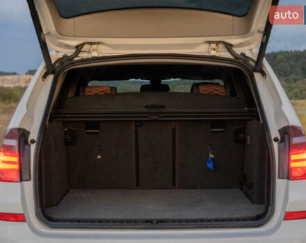 Белый БМВ Х3, объемом двигателя 2.99 л и пробегом 140 тыс. км за 25000 $, фото 13 на Automoto.ua