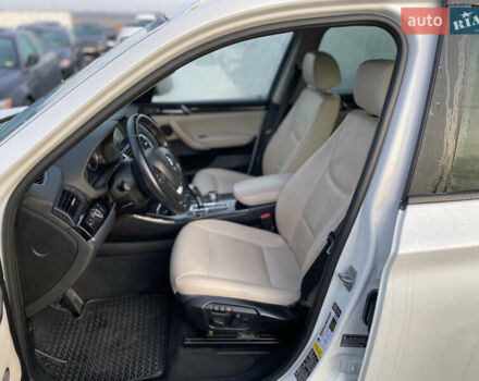 Белый БМВ Х3, объемом двигателя 3 л и пробегом 188 тыс. км за 15400 $, фото 68 на Automoto.ua