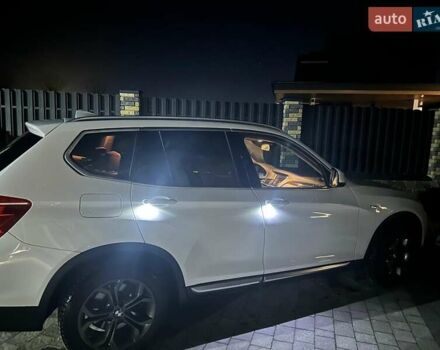 Белый БМВ Х3, объемом двигателя 2 л и пробегом 214 тыс. км за 19599 $, фото 4 на Automoto.ua