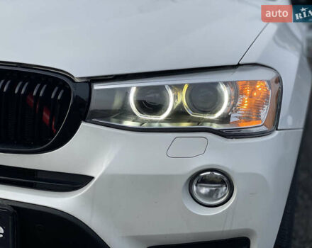 Белый БМВ Х3, объемом двигателя 3 л и пробегом 188 тыс. км за 15400 $, фото 4 на Automoto.ua