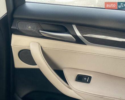 Белый БМВ Х3, объемом двигателя 3 л и пробегом 188 тыс. км за 15400 $, фото 76 на Automoto.ua