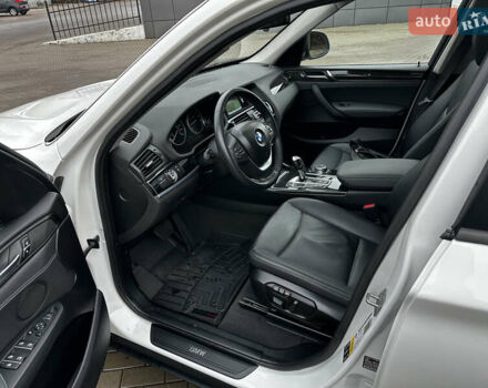 БМВ Х3 2015 в Ровно на Automoto.ua Белый БМВ Х3, объемом двигателя 2 л и пробегом 117 тыс. км за 17200 $, фото 16 на Automoto.ua