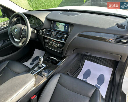 Білий БМВ Х3, об'ємом двигуна 2 л та пробігом 104 тис. км за 17500 $, фото 9 на Automoto.ua