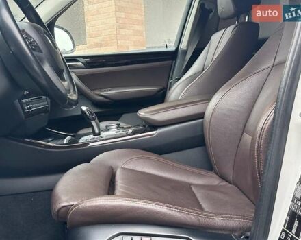 Белый БМВ Х3, объемом двигателя 2 л и пробегом 214 тыс. км за 19599 $, фото 18 на Automoto.ua