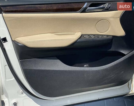 Білий БМВ Х3, об'ємом двигуна 2 л та пробігом 159 тис. км за 19200 $, фото 15 на Automoto.ua