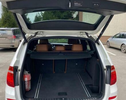 Білий БМВ Х3, об'ємом двигуна 2 л та пробігом 165 тис. км за 24800 $, фото 6 на Automoto.ua