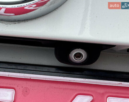 Белый БМВ Х3, объемом двигателя 2 л и пробегом 199 тыс. км за 14850 $, фото 18 на Automoto.ua