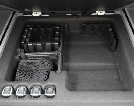 Белый БМВ Х3, объемом двигателя 3 л и пробегом 74 тыс. км за 5900 $, фото 6 на Automoto.ua