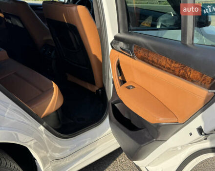 Белый БМВ Х3, объемом двигателя 2 л и пробегом 180 тыс. км за 17200 $, фото 39 на Automoto.ua