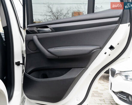 Белый БМВ Х3, объемом двигателя 2 л и пробегом 123 тыс. км за 23300 $, фото 33 на Automoto.ua