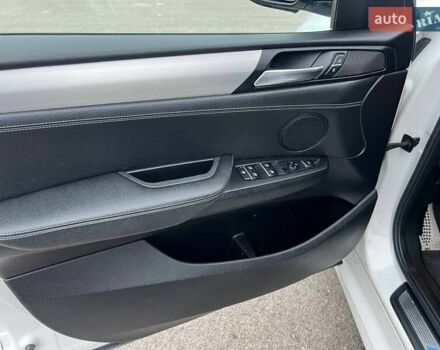 Білий БМВ Х3, об'ємом двигуна 2 л та пробігом 193 тис. км за 17000 $, фото 23 на Automoto.ua