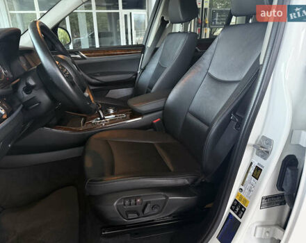 Белый БМВ Х3, объемом двигателя 2 л и пробегом 178 тыс. км за 16499 $, фото 7 на Automoto.ua