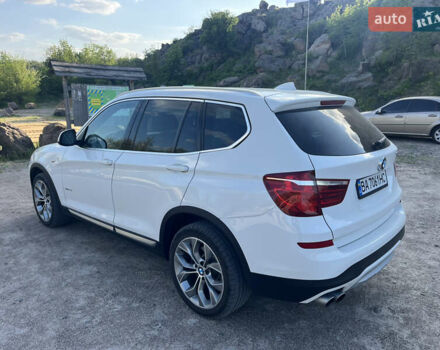 Белый БМВ Х3, объемом двигателя 2 л и пробегом 122 тыс. км за 23000 $, фото 2 на Automoto.ua