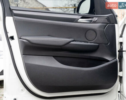 Белый БМВ Х3, объемом двигателя 2 л и пробегом 123 тыс. км за 23300 $, фото 28 на Automoto.ua