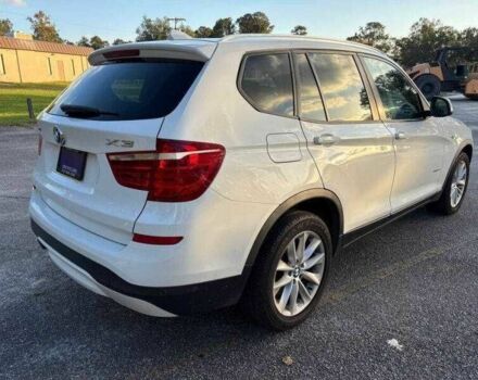 Белый БМВ Х3, объемом двигателя 3 л и пробегом 49 тыс. км за 3500 $, фото 4 на Automoto.ua