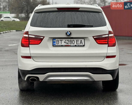 Белый БМВ Х3, объемом двигателя 2 л и пробегом 118 тыс. км за 19900 $, фото 4 на Automoto.ua