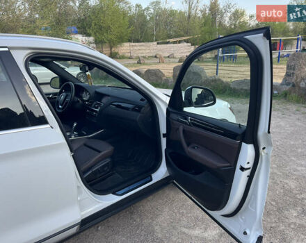 Белый БМВ Х3, объемом двигателя 2 л и пробегом 122 тыс. км за 23000 $, фото 26 на Automoto.ua