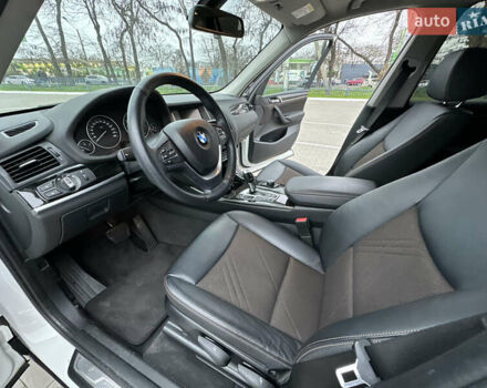 Білий БМВ Х3, об'ємом двигуна 2 л та пробігом 54 тис. км за 22500 $, фото 55 на Automoto.ua