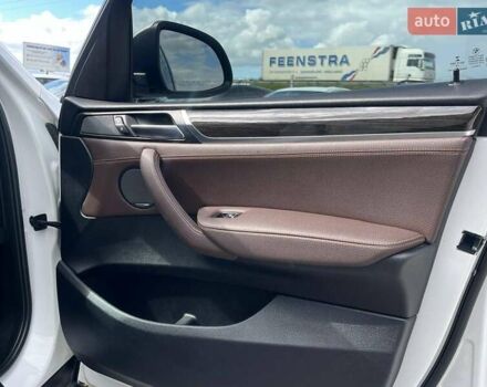 Білий БМВ Х3, об'ємом двигуна 2 л та пробігом 96 тис. км за 14500 $, фото 7 на Automoto.ua