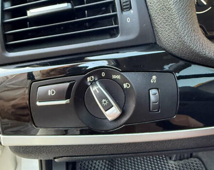 Белый БМВ Х3, объемом двигателя 2 л и пробегом 68 тыс. км за 18900 $, фото 19 на Automoto.ua