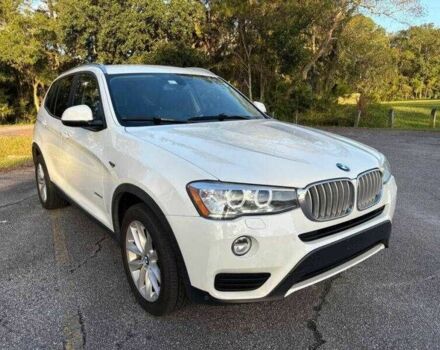 Белый БМВ Х3, объемом двигателя 3 л и пробегом 49 тыс. км за 3500 $, фото 6 на Automoto.ua