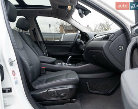 Белый БМВ Х3, объемом двигателя 2 л и пробегом 123 тыс. км за 23300 $, фото 37 на Automoto.ua