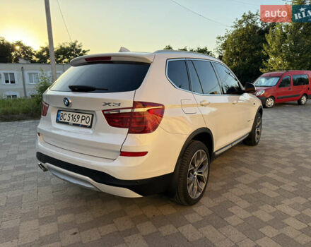 Белый БМВ Х3, объемом двигателя 2 л и пробегом 68 тыс. км за 18900 $, фото 4 на Automoto.ua