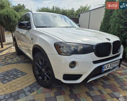 Белый БМВ Х3, объемом двигателя 2 л и пробегом 160 тыс. км за 17900 $, фото 4 на Automoto.ua