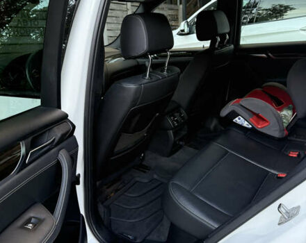 Белый БМВ Х3, объемом двигателя 2 л и пробегом 145 тыс. км за 19000 $, фото 5 на Automoto.ua