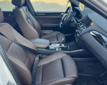 Белый БМВ Х3, объемом двигателя 2 л и пробегом 122 тыс. км за 23000 $, фото 28 на Automoto.ua