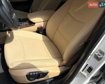 Білий БМВ Х3, об'ємом двигуна 2 л та пробігом 195 тис. км за 18600 $, фото 6 на Automoto.ua