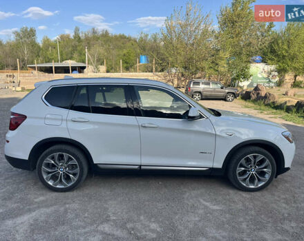 Белый БМВ Х3, объемом двигателя 2 л и пробегом 122 тыс. км за 23000 $, фото 5 на Automoto.ua