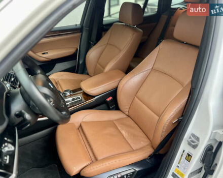 Белый БМВ Х3, объемом двигателя 2 л и пробегом 240 тыс. км за 14999 $, фото 24 на Automoto.ua