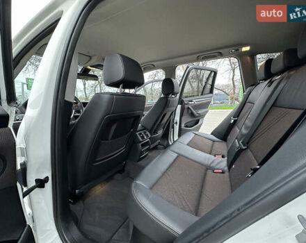 Білий БМВ Х3, об'ємом двигуна 2 л та пробігом 54 тис. км за 22500 $, фото 36 на Automoto.ua