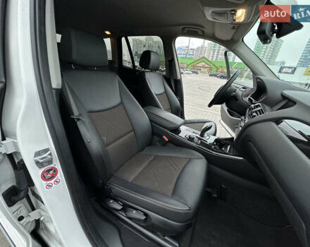 Білий БМВ Х3, об'ємом двигуна 2 л та пробігом 54 тис. км за 22500 $, фото 46 на Automoto.ua