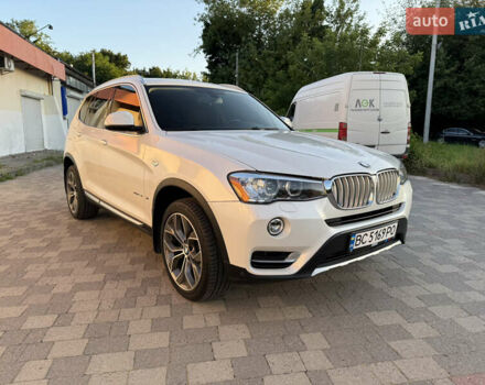 Белый БМВ Х3, объемом двигателя 2 л и пробегом 68 тыс. км за 18900 $, фото 2 на Automoto.ua