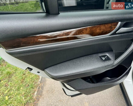 Белый БМВ Х3, объемом двигателя 2 л и пробегом 112 тыс. км за 18700 $, фото 32 на Automoto.ua