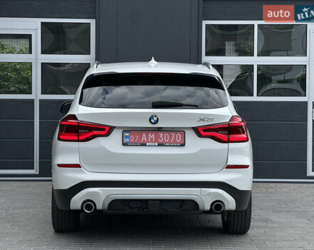 Білий БМВ Х3, об'ємом двигуна 2 л та пробігом 220 тис. км за 23500 $, фото 8 на Automoto.ua
