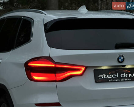 Белый БМВ Х3, объемом двигателя 2 л и пробегом 178 тыс. км за 25899 $, фото 7 на Automoto.ua