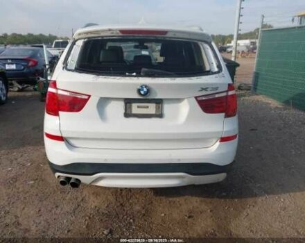 Белый БМВ Х3, объемом двигателя 2 л и пробегом 170 тыс. км за 5000 $, фото 5 на Automoto.ua