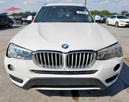 Белый БМВ Х3, объемом двигателя 3 л и пробегом 85 тыс. км за 4000 $, фото 4 на Automoto.ua