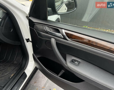 Белый БМВ Х3, объемом двигателя 2 л и пробегом 106 тыс. км за 19000 $, фото 17 на Automoto.ua