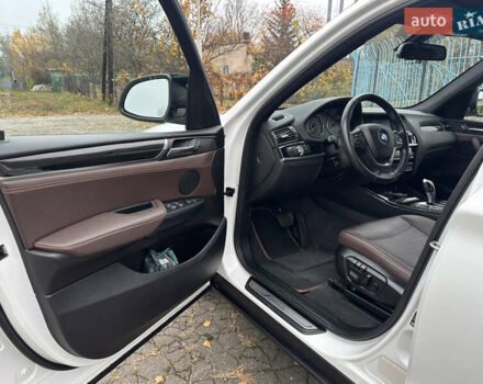 Белый БМВ Х3, объемом двигателя 2 л и пробегом 115 тыс. км за 17800 $, фото 4 на Automoto.ua