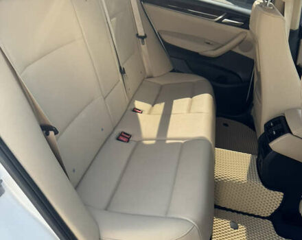 Білий БМВ Х3, об'ємом двигуна 2 л та пробігом 70 тис. км за 17850 $, фото 13 на Automoto.ua