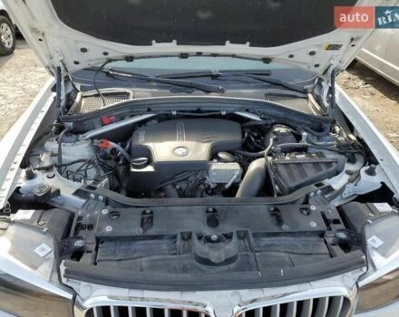 Белый БМВ Х3, объемом двигателя 2 л и пробегом 59 тыс. км за 3400 $, фото 10 на Automoto.ua